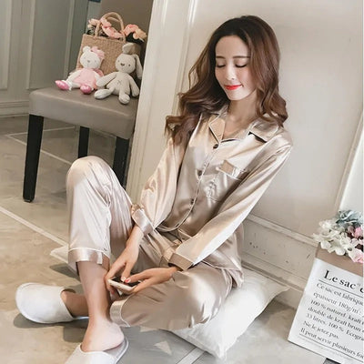 Elara | Zijden Satijnen Dames Pyjama