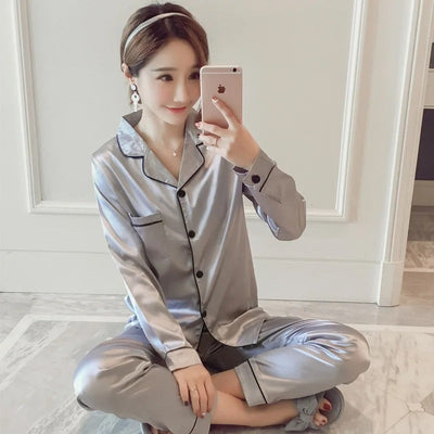 Elara | Zijden Satijnen Dames Pyjama