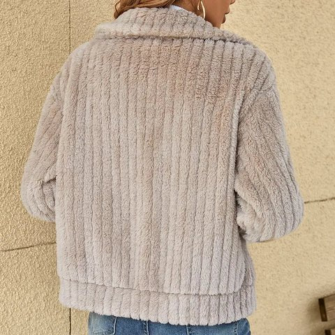 Gilet en Laine pour Femmes | Confortable & Chaud | Design Intemporel et Élégant