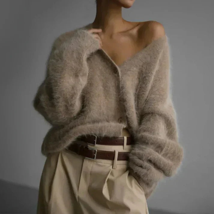 Gilet duveteux pour femmes avec boutons | Cardigan doux