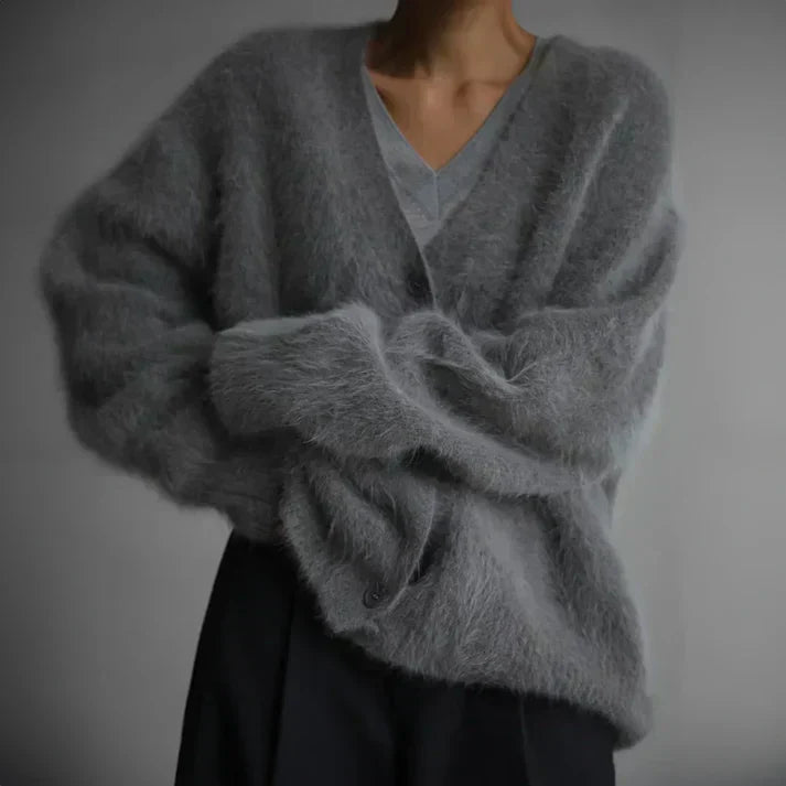 Gilet duveteux pour femmes avec boutons | Cardigan doux
