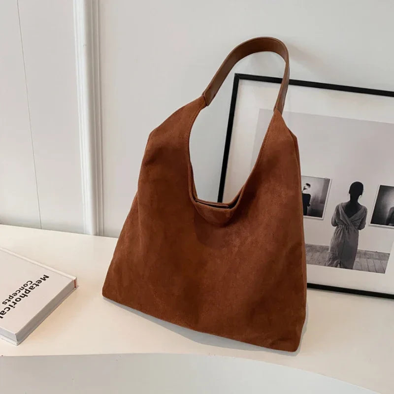 Suède Dames Schoudertas | Elegant Minimalistisch Design met Luxe Details