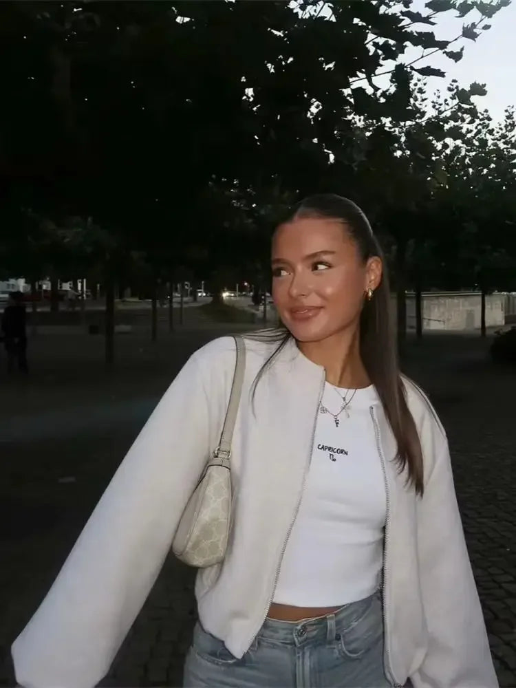 Veste bomber rétro pour dames avec col rond et tissu doux