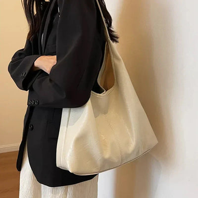 Suède Dames Schoudertas | Elegant Minimalistisch Design met Luxe Details