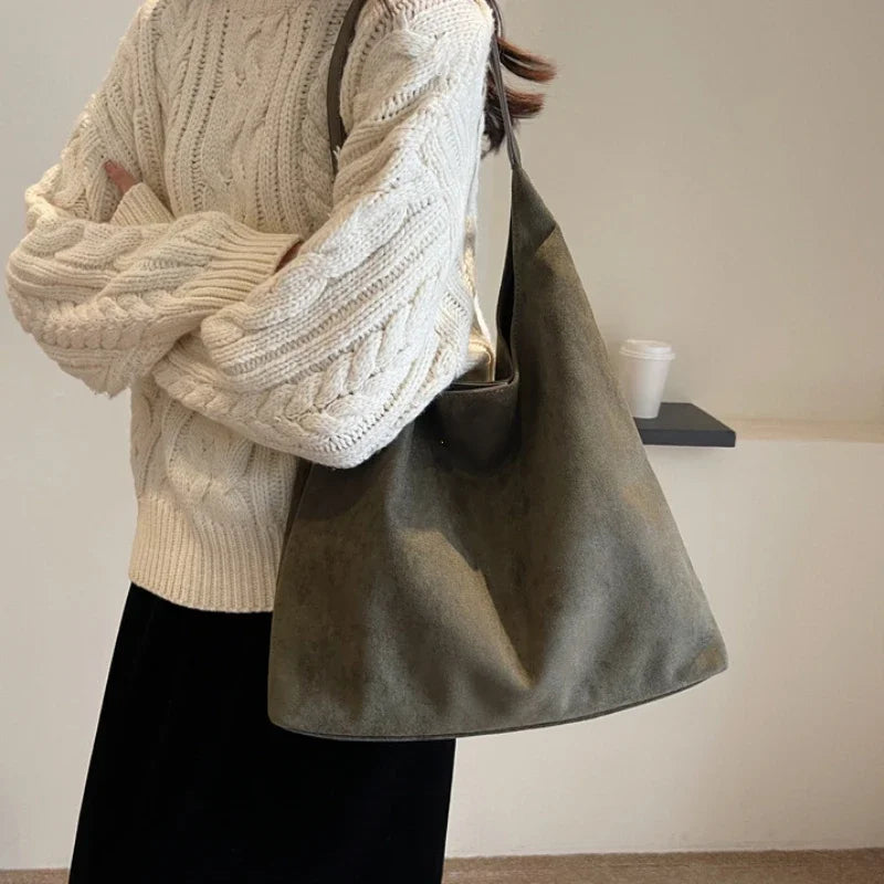Suède Dames Schoudertas | Elegant Minimalistisch Design met Luxe Details