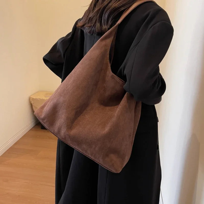 Suède Dames Schoudertas | Elegant Minimalistisch Design met Luxe Details