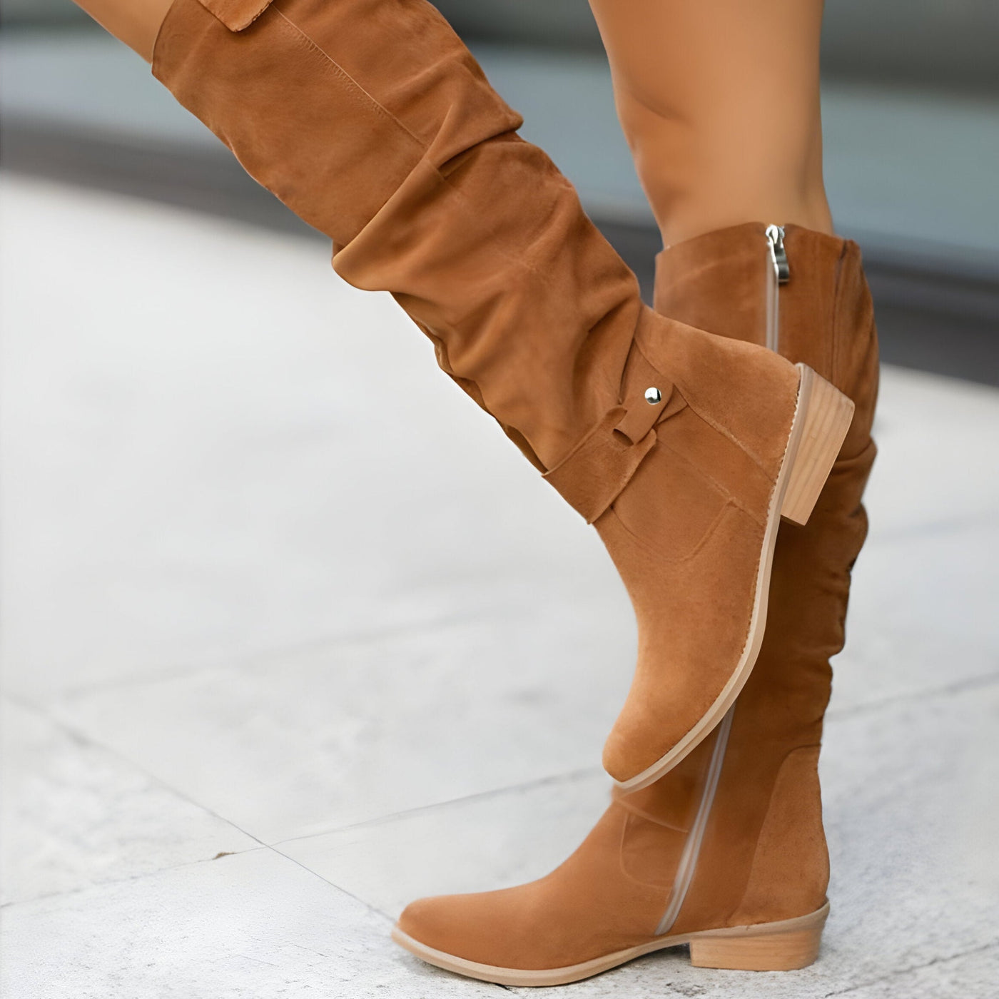 Dames Suède Laarzen | Mid-Calf Boots met Lage Hak en Decoratieve Band