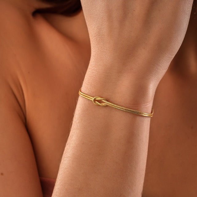 Dames Armband met Knoop | Liefdesknoop Goud/Zilver Armband