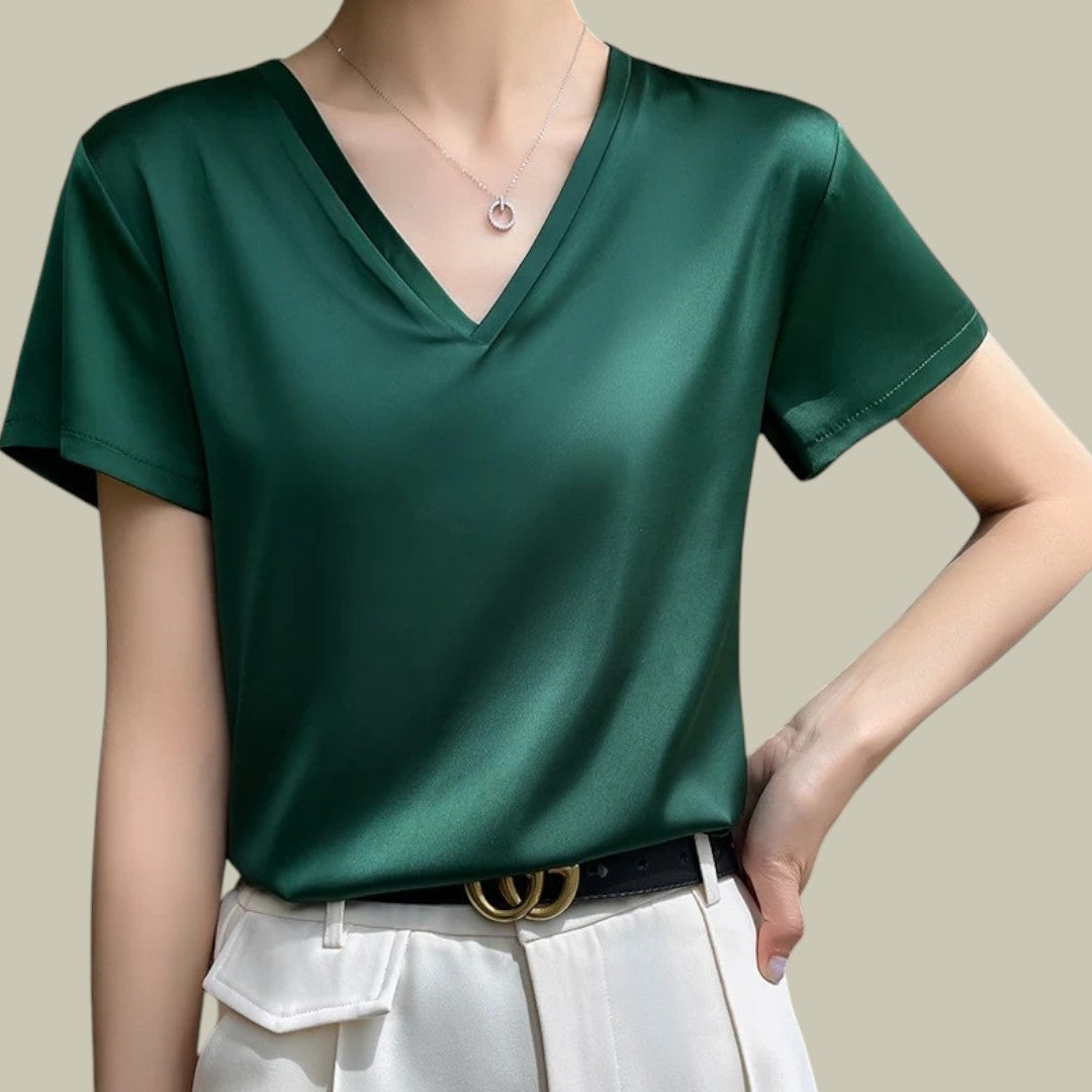 Damska koszulka z dekoltem w serek, z krótkim rękawem i czystym wzorem