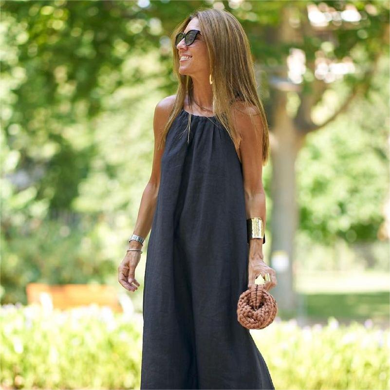Robe femme avec dos ouvert et fente